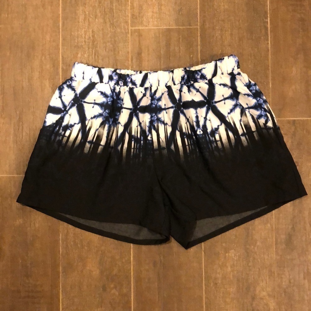 Tyche Black & Blue Shorts Batik Ombré